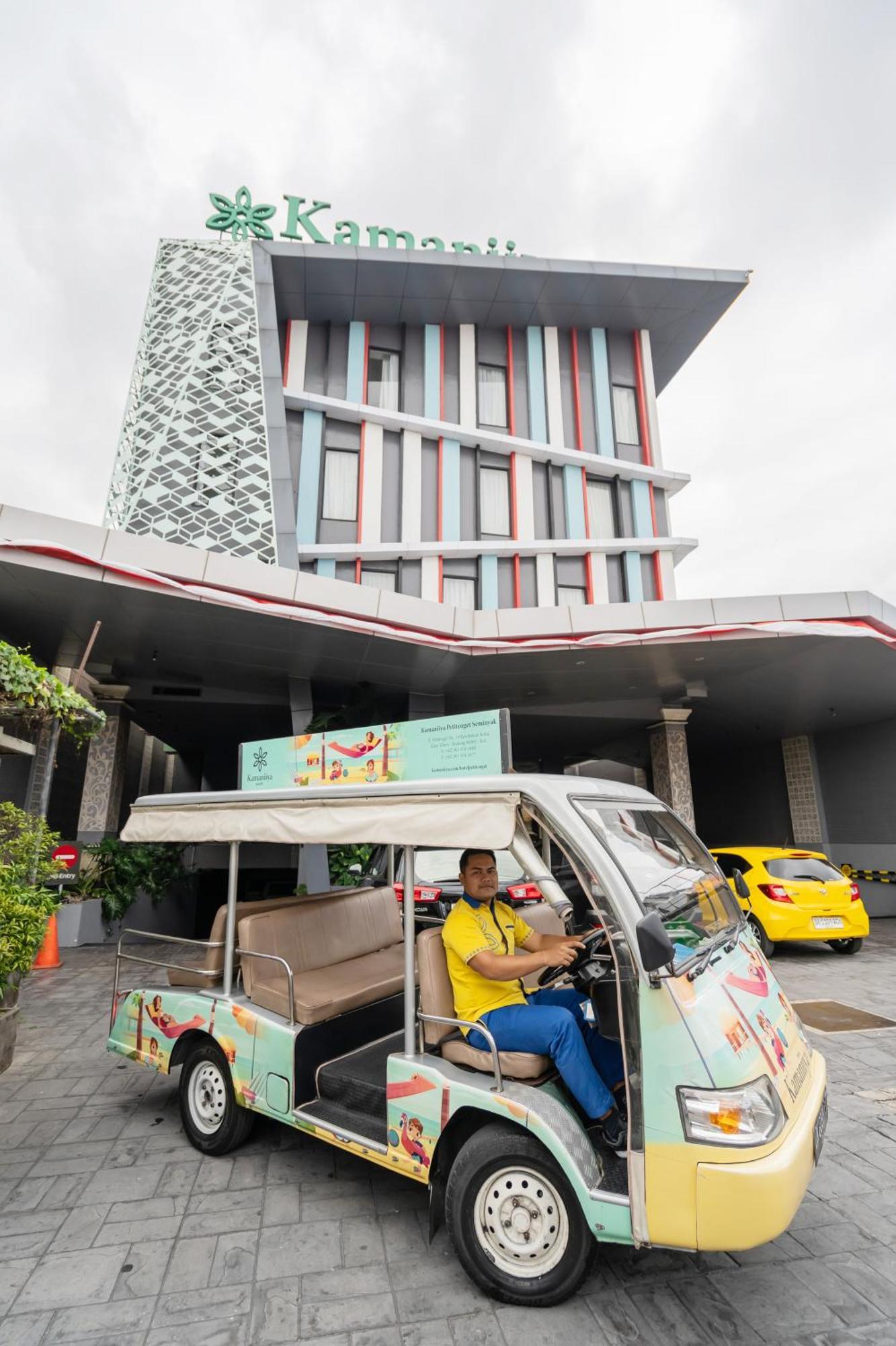 Kamaniiya Petitenget Seminyak Exteriér fotografie